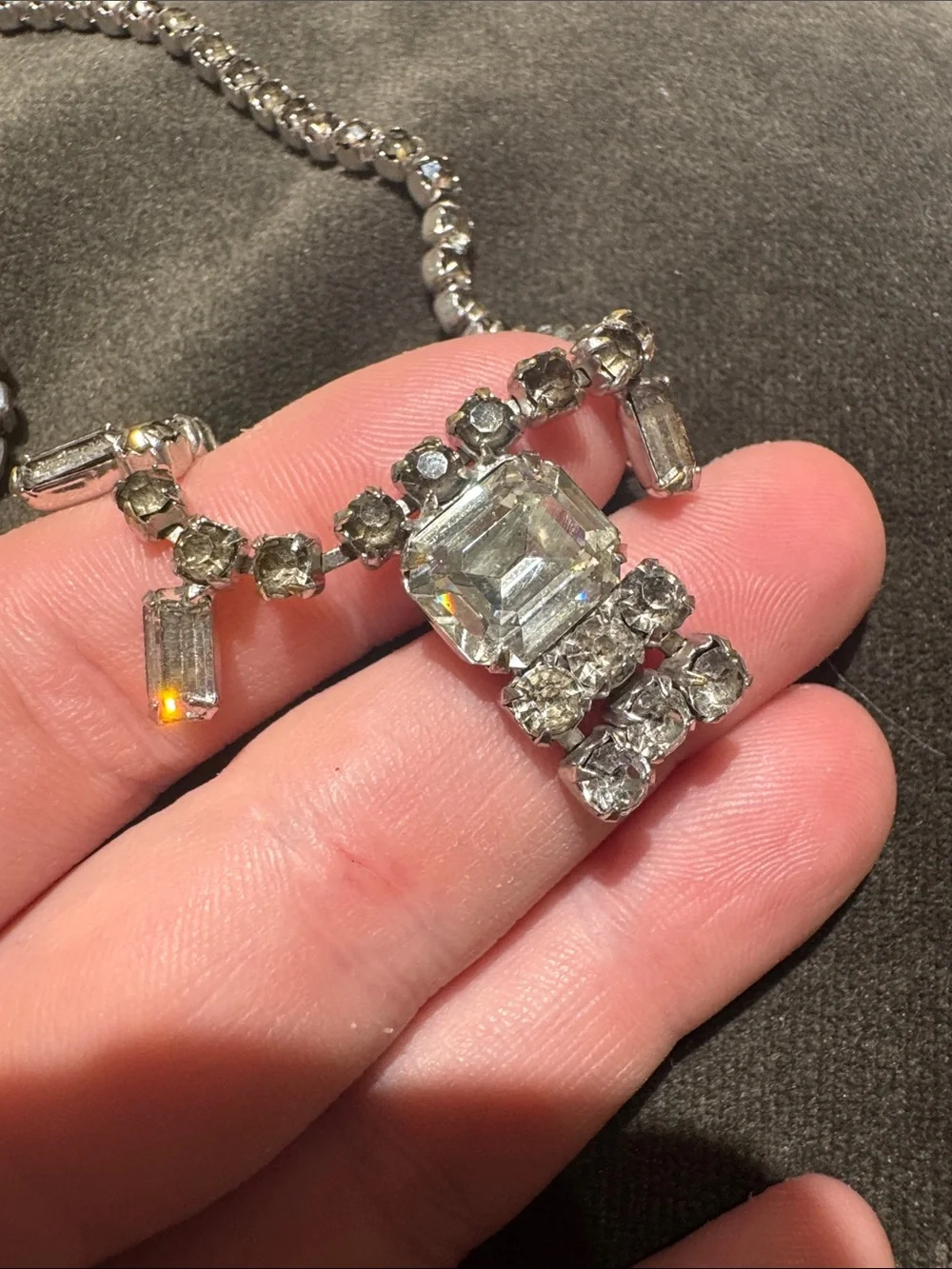 Joseph Wiesner NY vintage rhinestone bib necklace